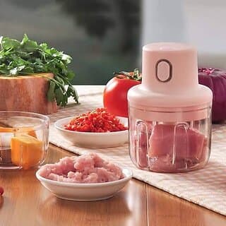 Mini Portable Electric Chopper is a USB-rechargeable, compact, BPA-free cutter for fruits and veggies. Ideal for easy c - Kitchen Tools | Buy online on ZillyBuy