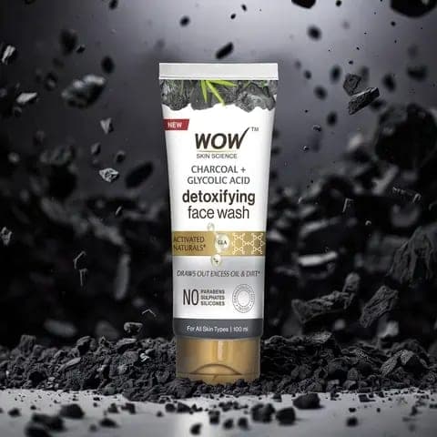 Wow Skin Science Charcoal + Glycolic Acid Detoxifying Face Wash, Oil Control + Gentle Exfoliation - 100 ml - Skin Care - Face Cleansers | Buy online on ZillyBuy