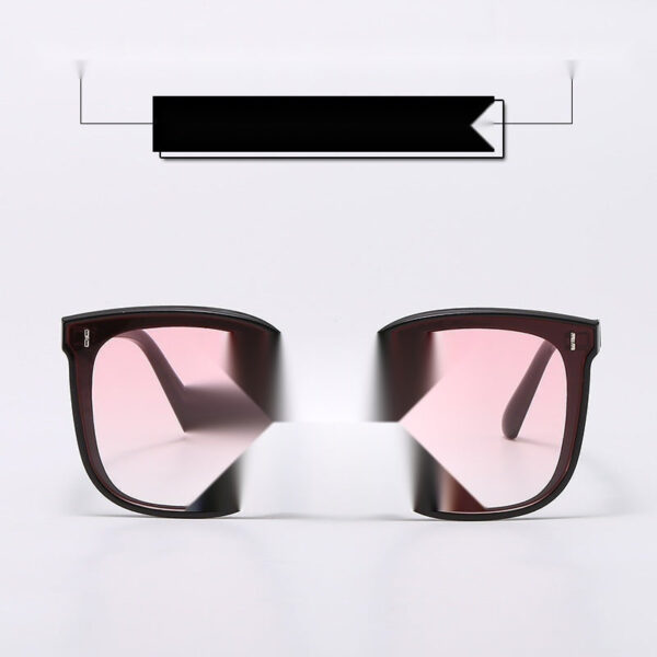 TrendTrek Foldable UV Sunglasses