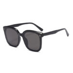 High-quality lenses that offer UV400 protection