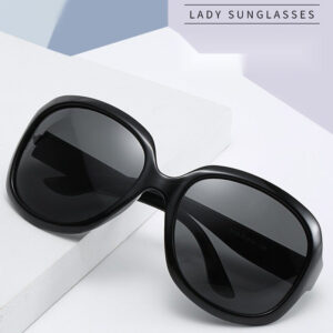 Trendy Women's Polarized Sunglasses with Advanced UV Protection