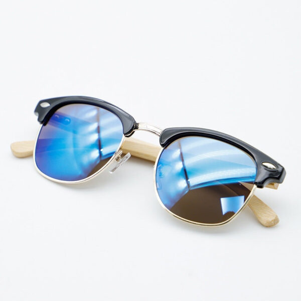 Fashionable Anti-UV Bamboo Sunglasses