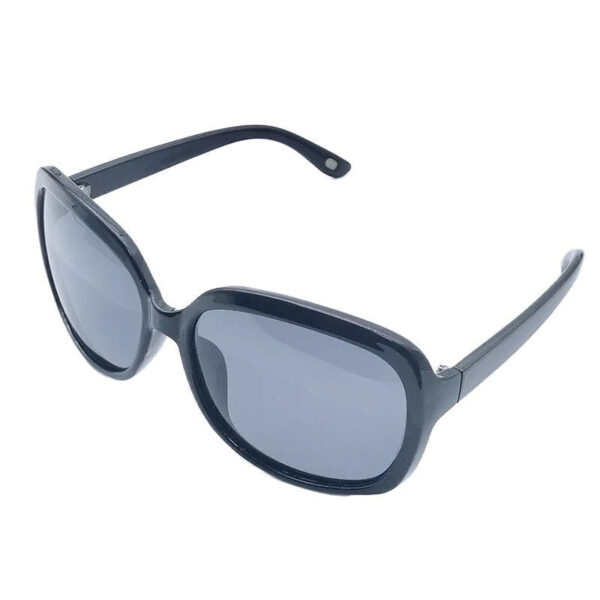 Trendy Women's Polarized Sunglasses with Advanced UV Protection