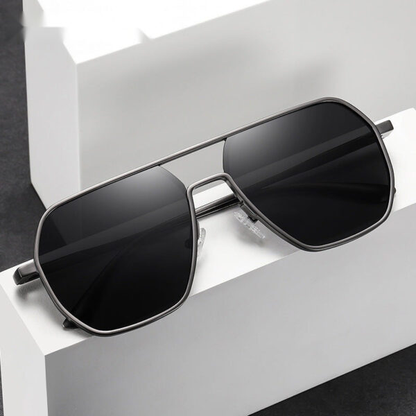 ZIYUE: The Essence of Understated Elegance