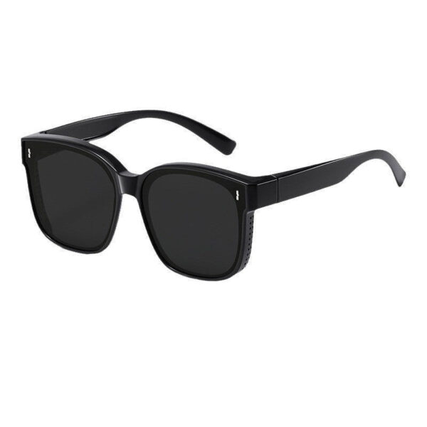 Classic Matte Black Polarized Sunglasses