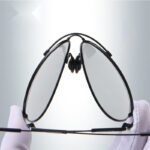 Classic Foldable Sunglasses for Everyday Style