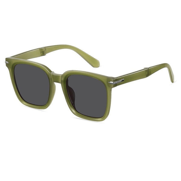 Travel-Ready Statement Shades