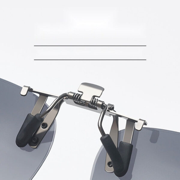 Lightweight Polarized Clip-On Shades