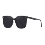 High-quality lenses that offer UV400 protection