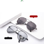Classic Foldable Sunglasses for Everyday Style