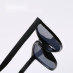 Fashionable Folding Sunglasses