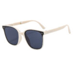 Fashionable Folding Sunglasses