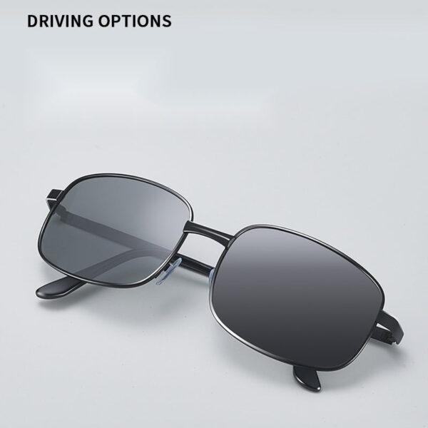 Foldable Color-Changing Sunglasses