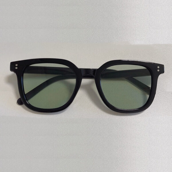 Gradient Sunglasses for Sweet & Elegant Look