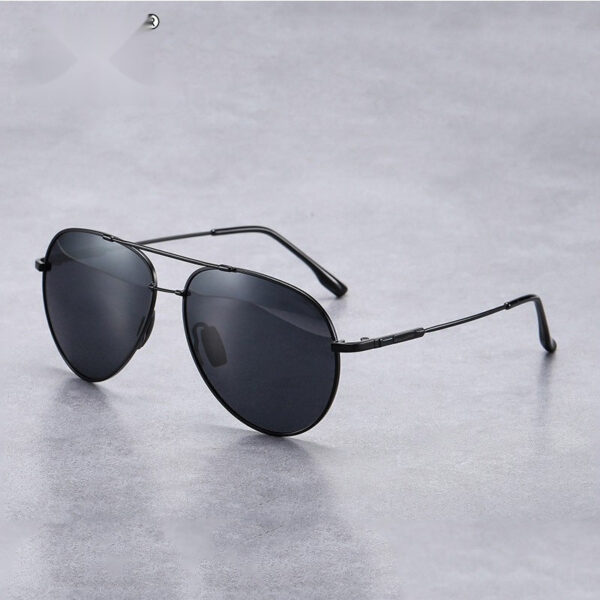 Color-Changing Memory Frame Sunglasses