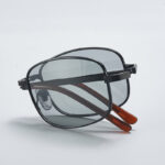 Foldable Color-Changing Sunglasses