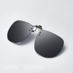 Lightweight Polarized Clip-On Shades