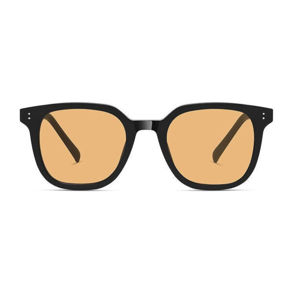 Gradient Sunglasses for Sweet & Elegant Look
