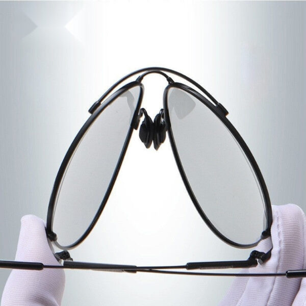 Color-Changing Memory Frame Sunglasses
